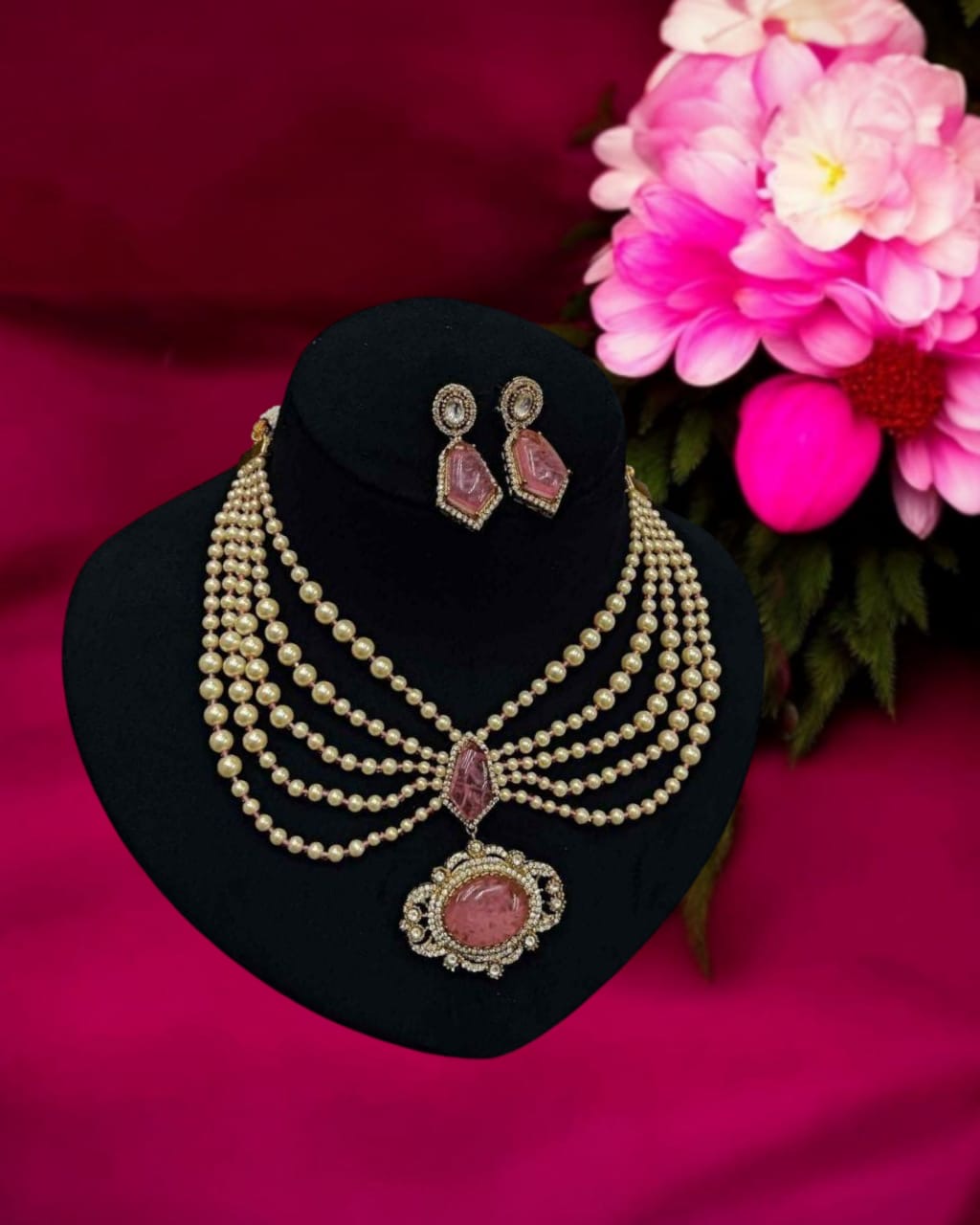 Pink Beads Pearl Beauty