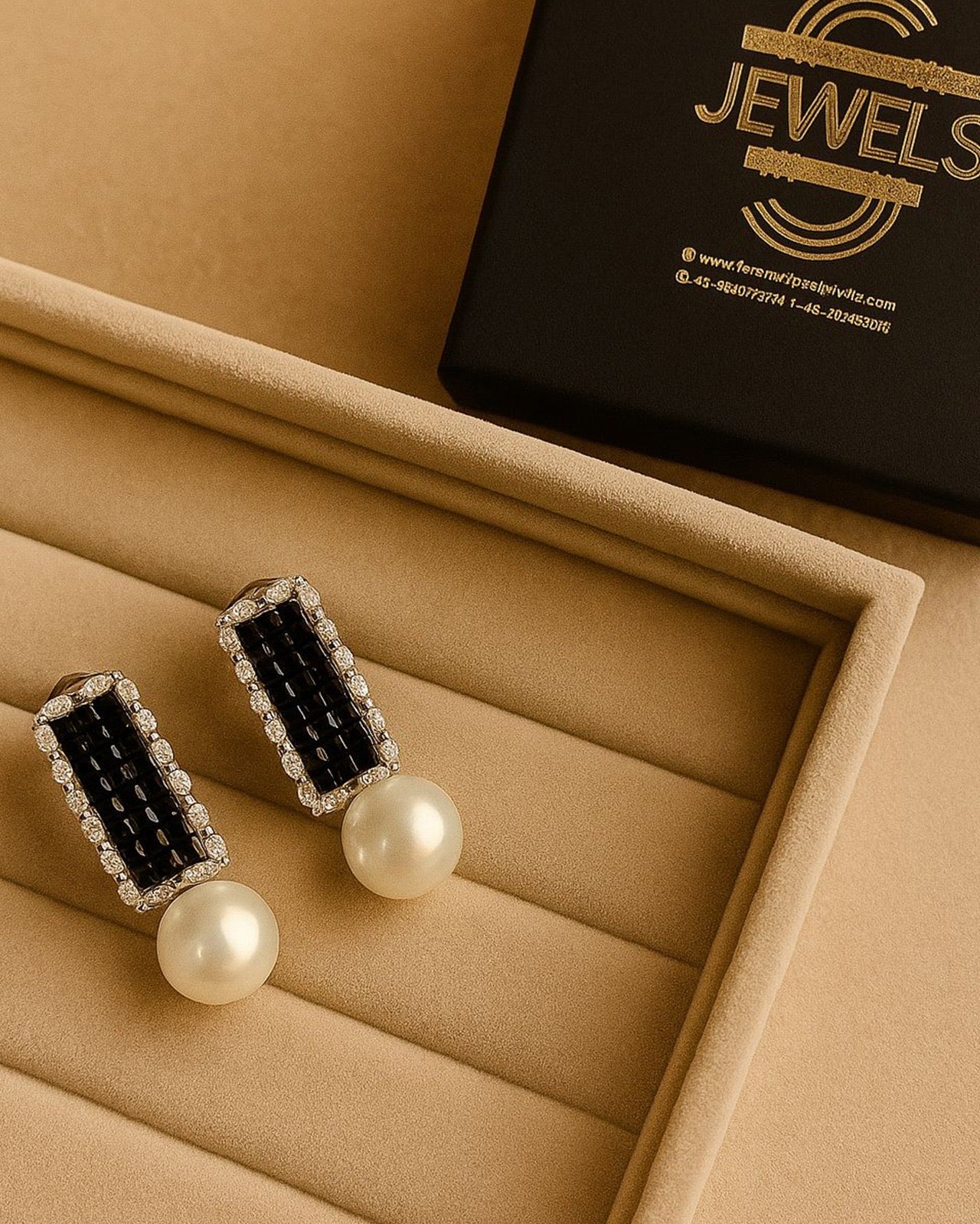 Shine Black Pearl Drop Earrings