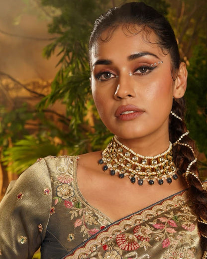 Stunning Kundan Choker Necklace Set