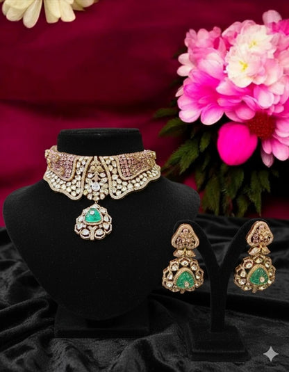 Designer Collar Style Necklace Set
