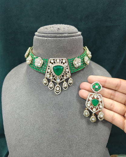 Beautiful Bloom Choker Necklace Set