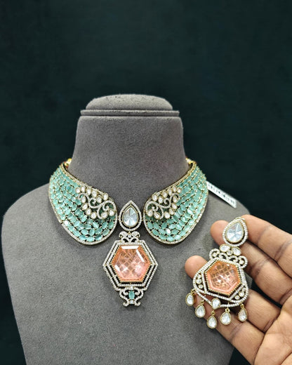 Royal Statement Kundan Set