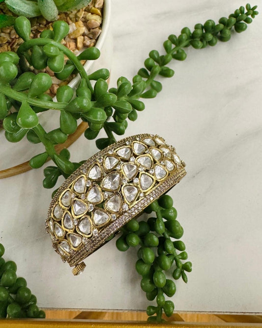 Kundan Statement Kada
