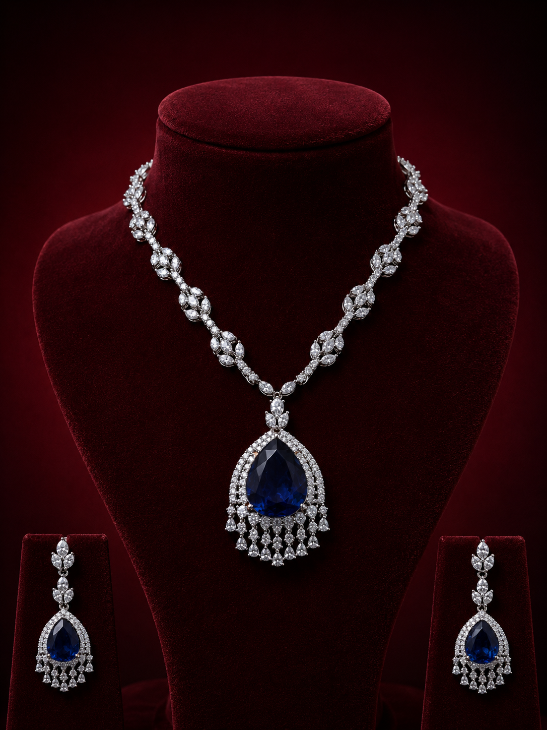 Sparking Drop Diamond Necklace Set