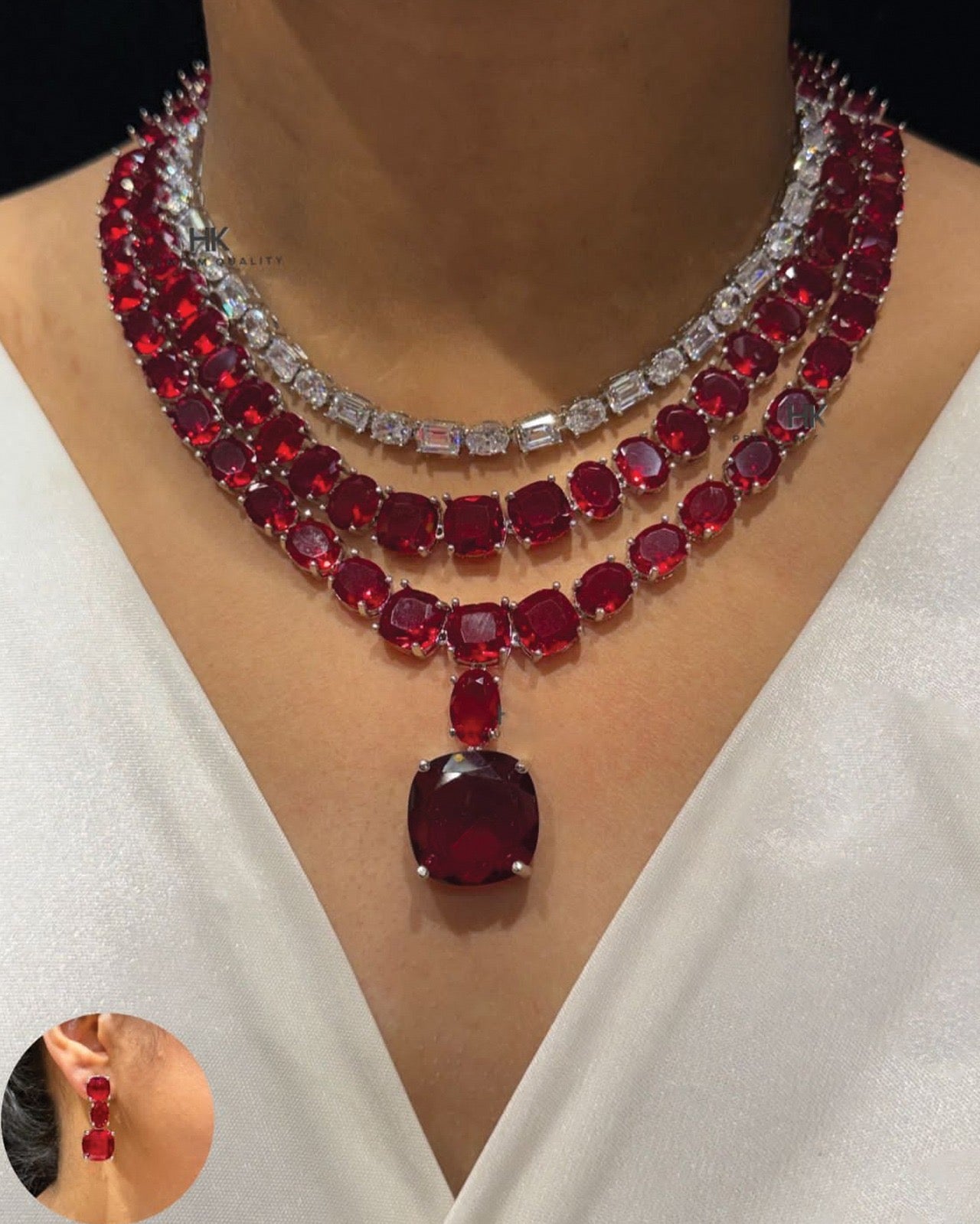 Classy Layered Diamond Necklace Set