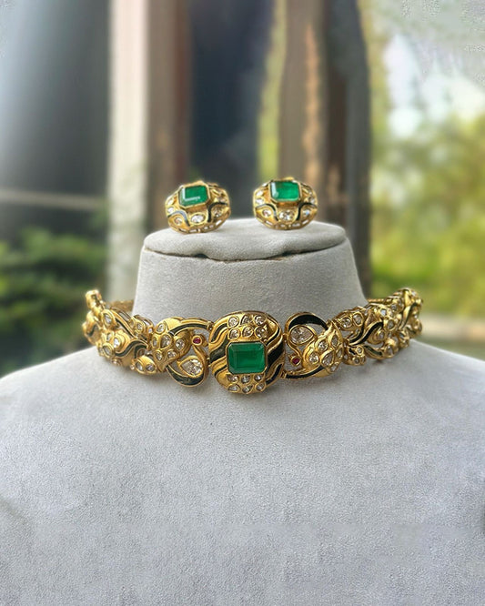 Golden Emerald Choker Necklace