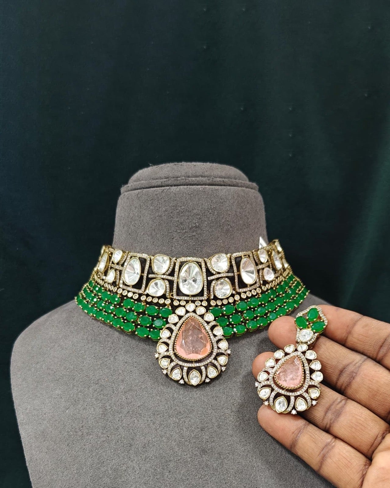 Crystal Royale Queen Set