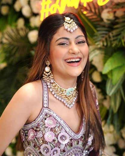 Modern Kundan Choker Set Handcrafted with Intricate Detailing for Elegant Versatile Statement Jewelry