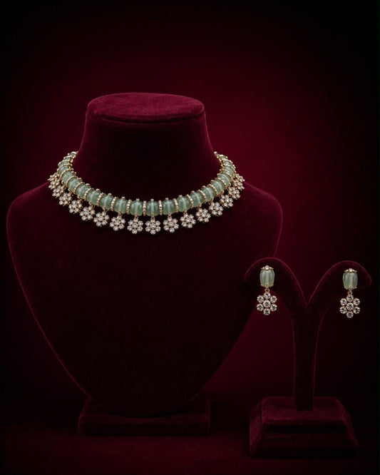 Classy Beauty Necklace