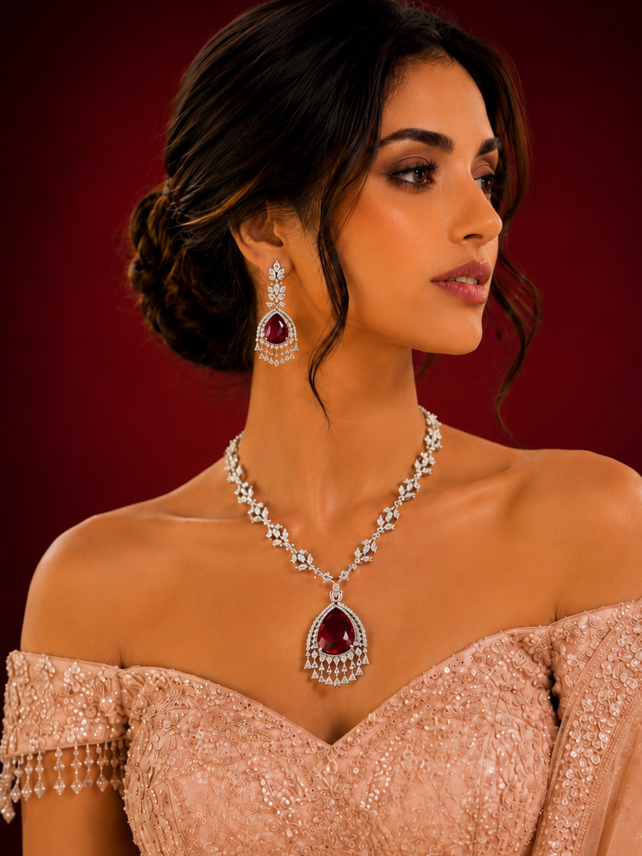 Sparking Drop Diamond Necklace Set