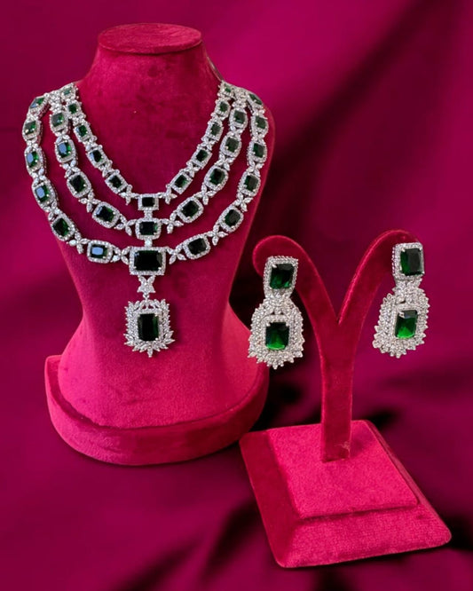 3 Layered Diamond Beauty