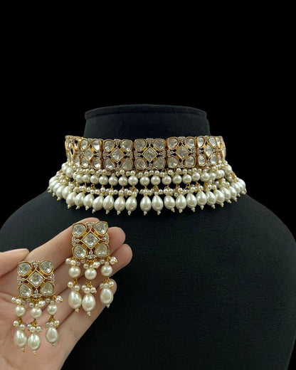 Pearl Golden Choker