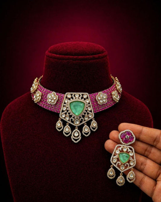 Beautiful Bloom Choker Necklace Set