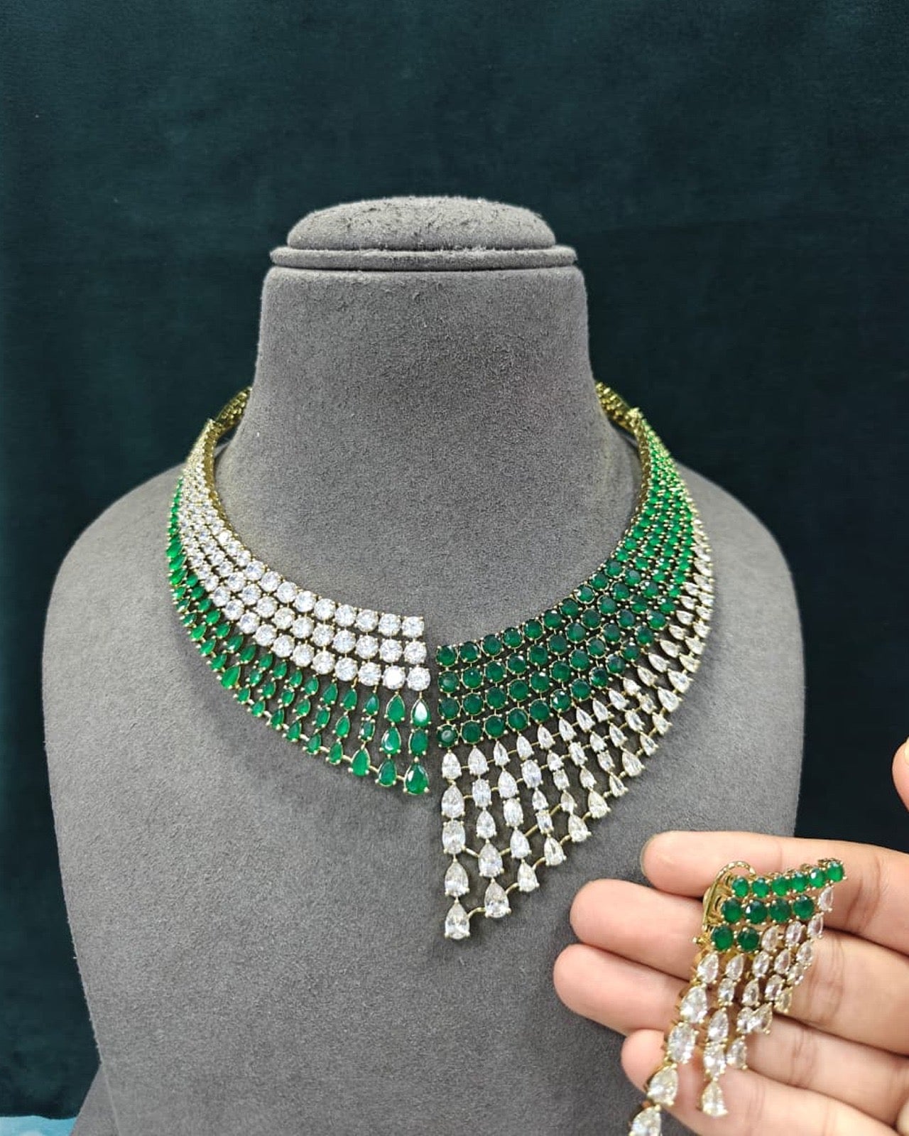 Glam Drop Diamond Necklace Set
