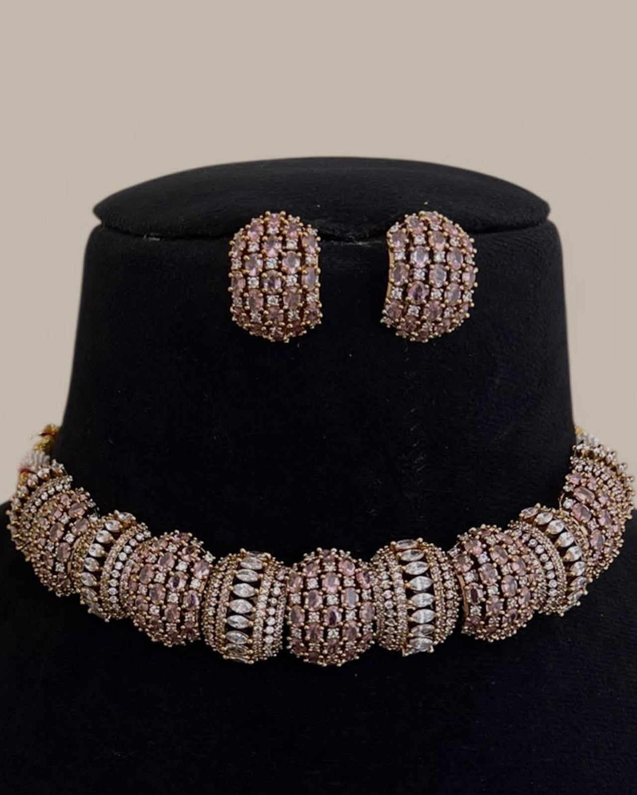 Classic Luxe Choker Necklace Set