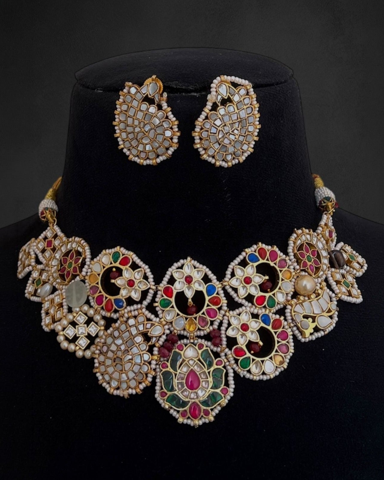 Navratan Bloom Necklace Set