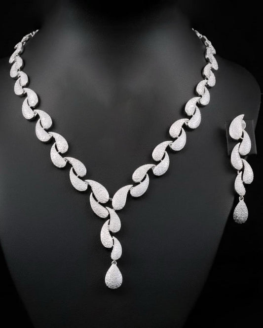 Classy Diamond beauty