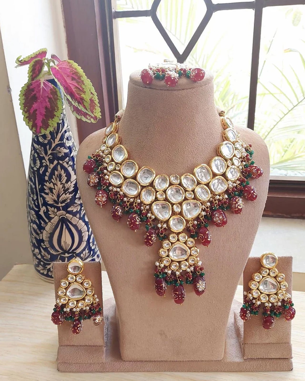 Fascinating Kundan 2