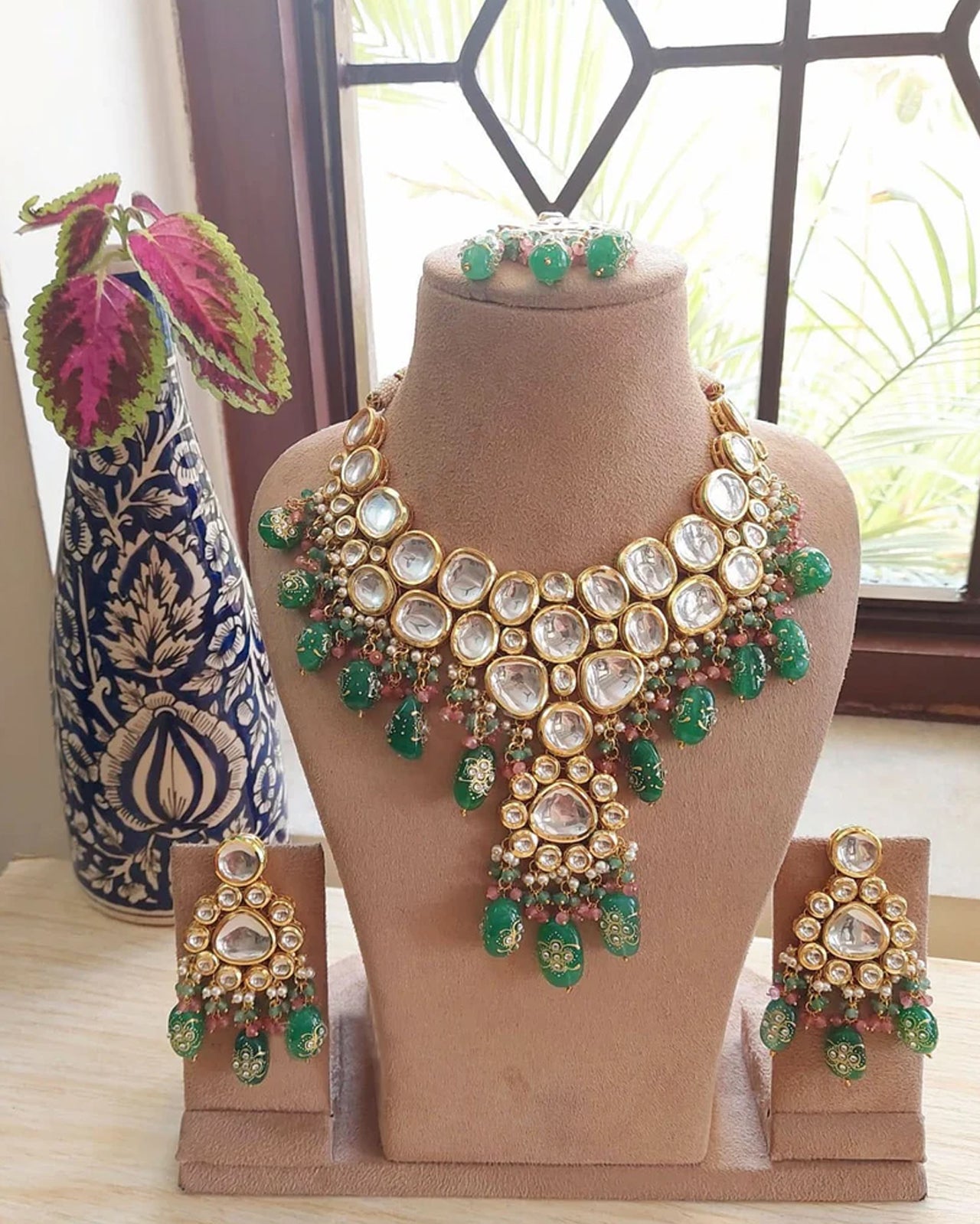 Fascinating Kundan 2
