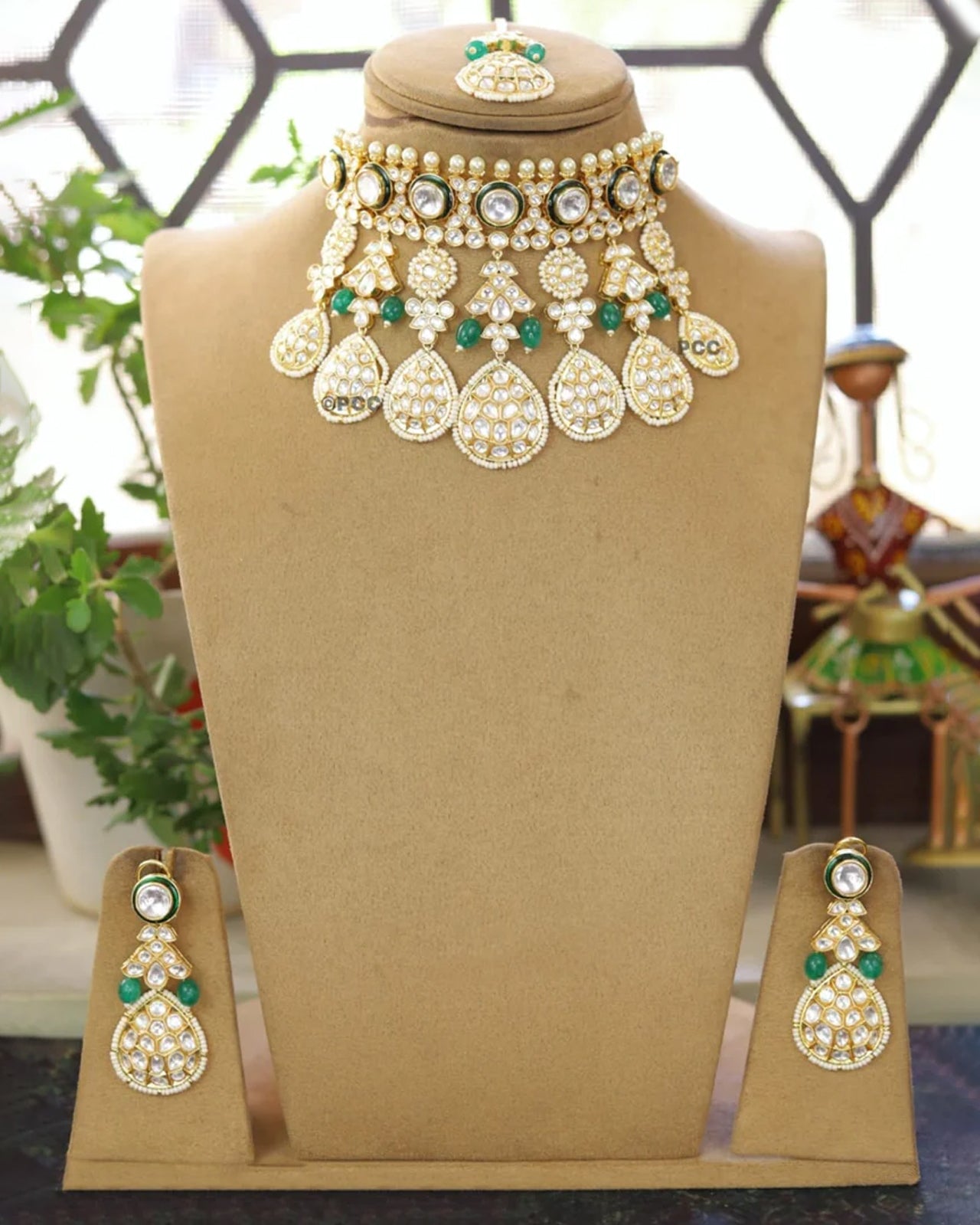 Glorious Elegant Bridal Set