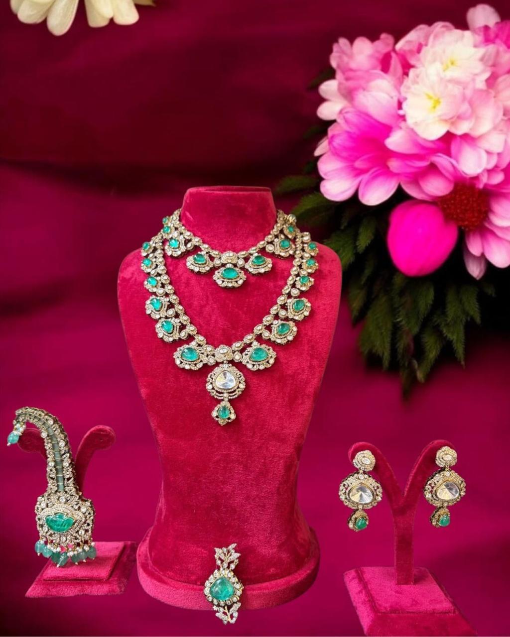 Ishaan Khatter Inspired Royal Set