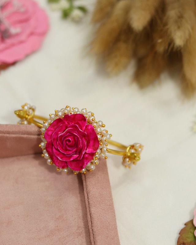 Floral Pearl bracelet 