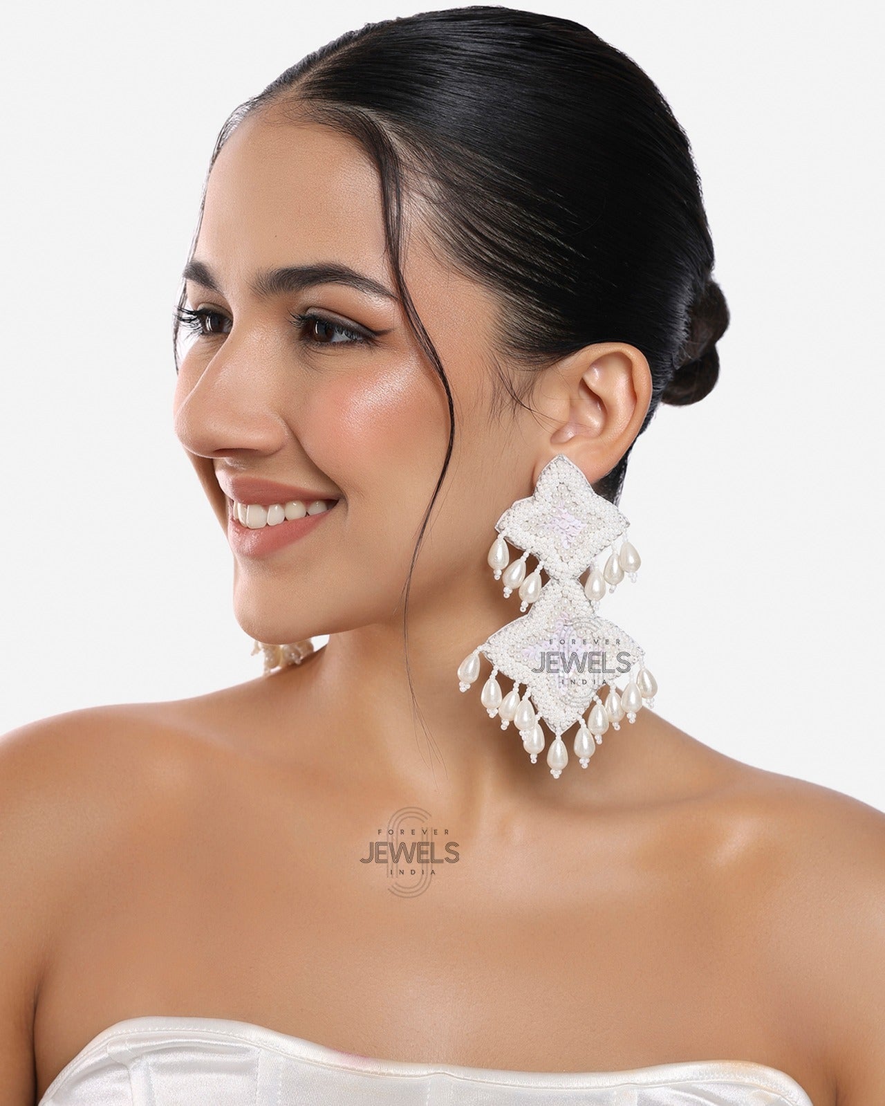 Pearl Earrings 