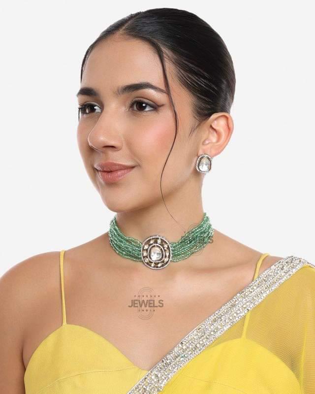 Choker set 