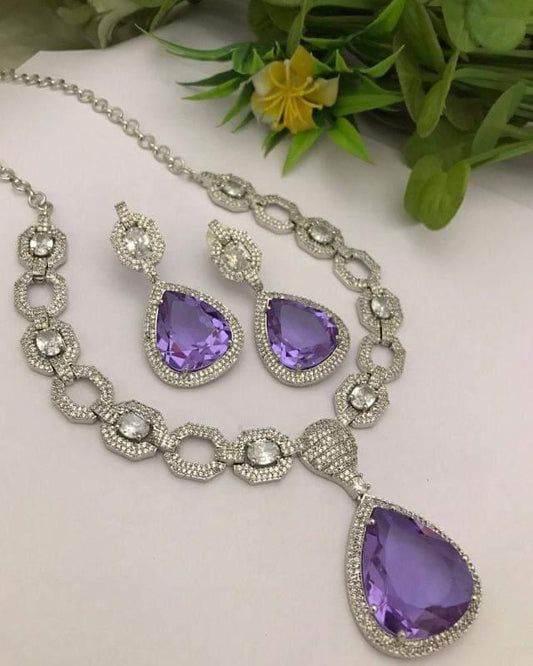 Harmony Necklace Set