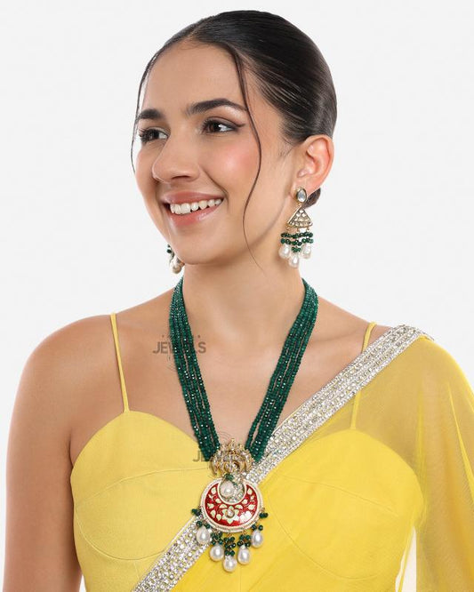 Festive Evergreen Necklace Set