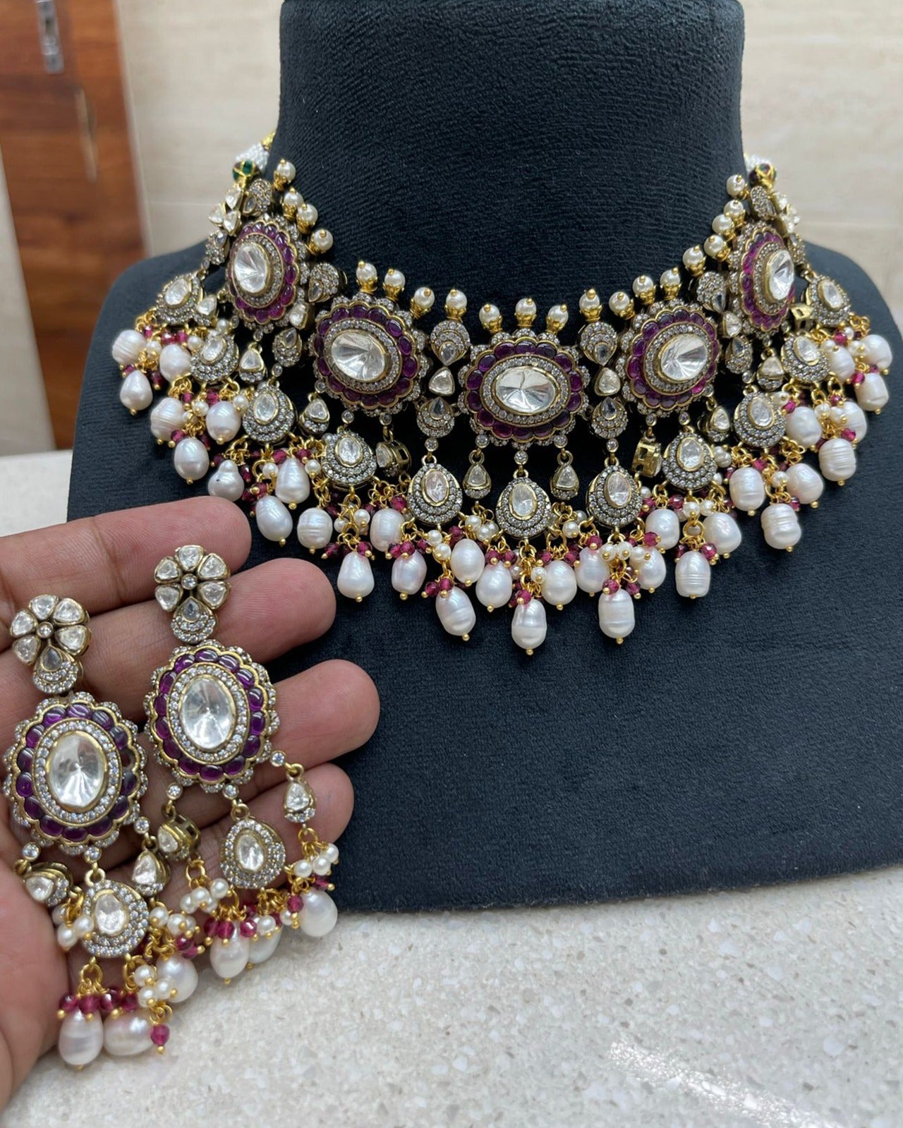 Pearl Elegance Necklace Set