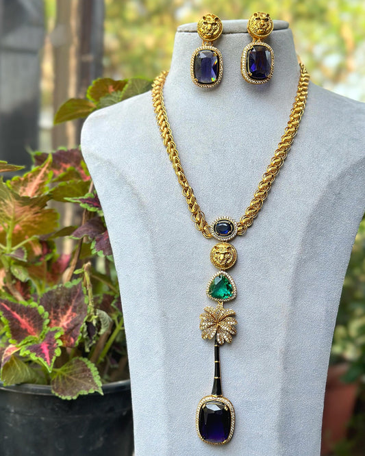Signature Luxurious Necklace
