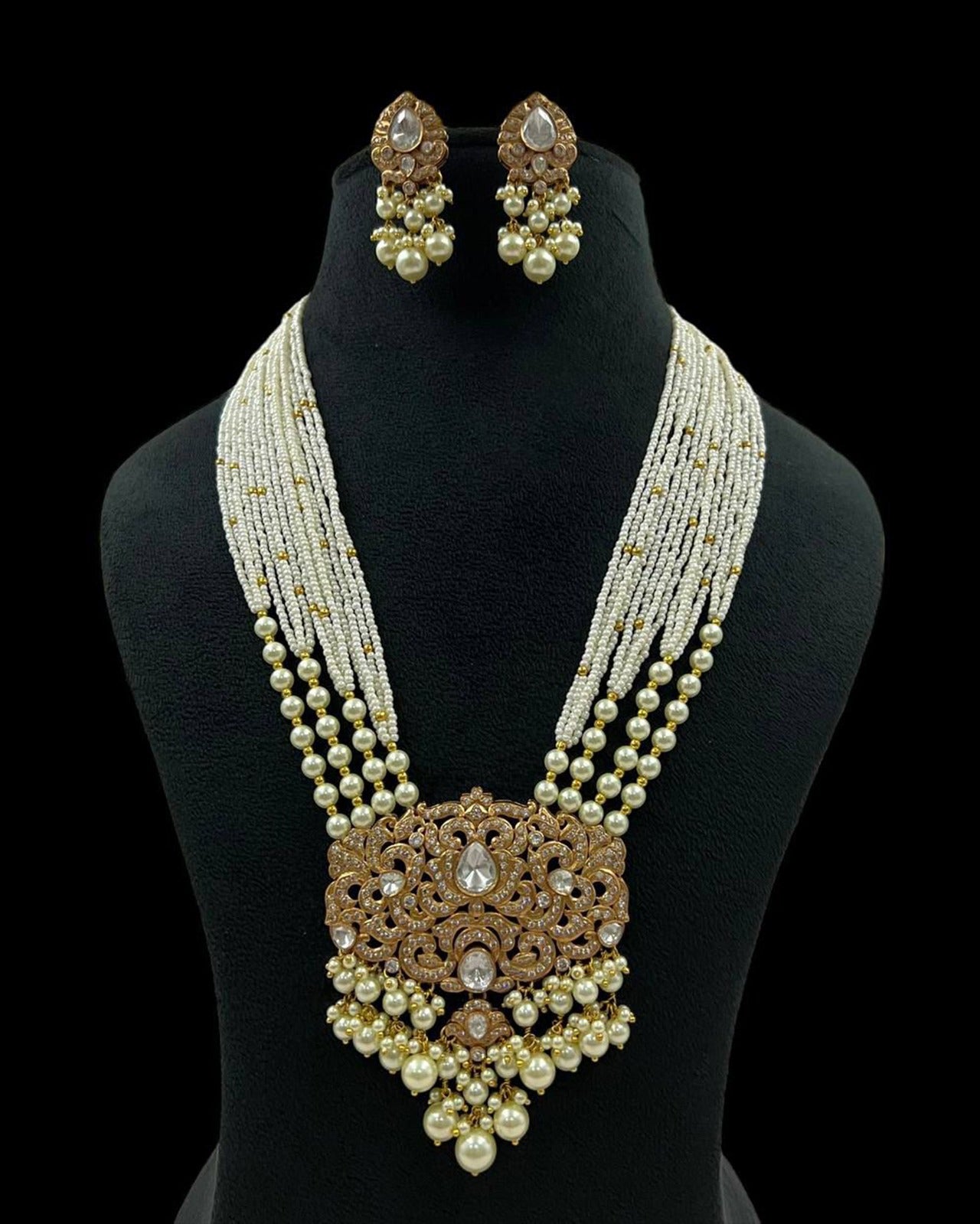 Exquisite Beads Kundan Necklace Set