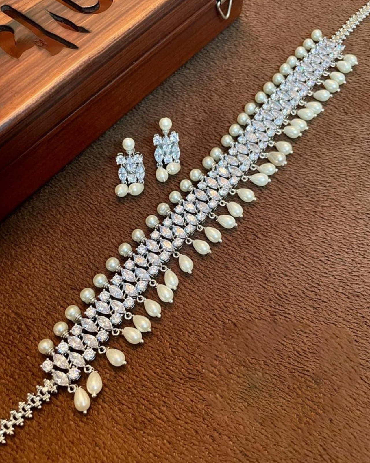 Sanya Malhotra Inspired Pearl Choker Set