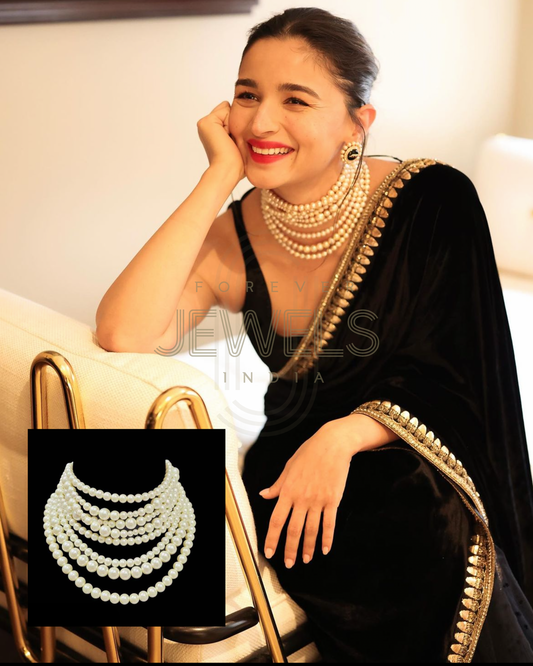 Alia Bhatt Pearl Necklace