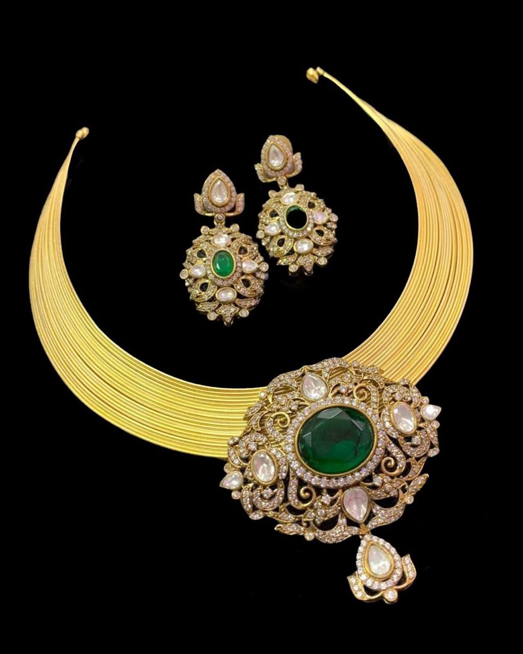 Elegant Fashion Kundan Choker Necklace Set For Bridal Festive Wear Traditional Indian Jewelry