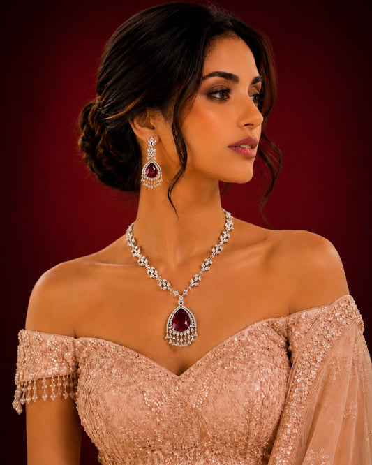 Sparking Drop Diamond Necklace Set