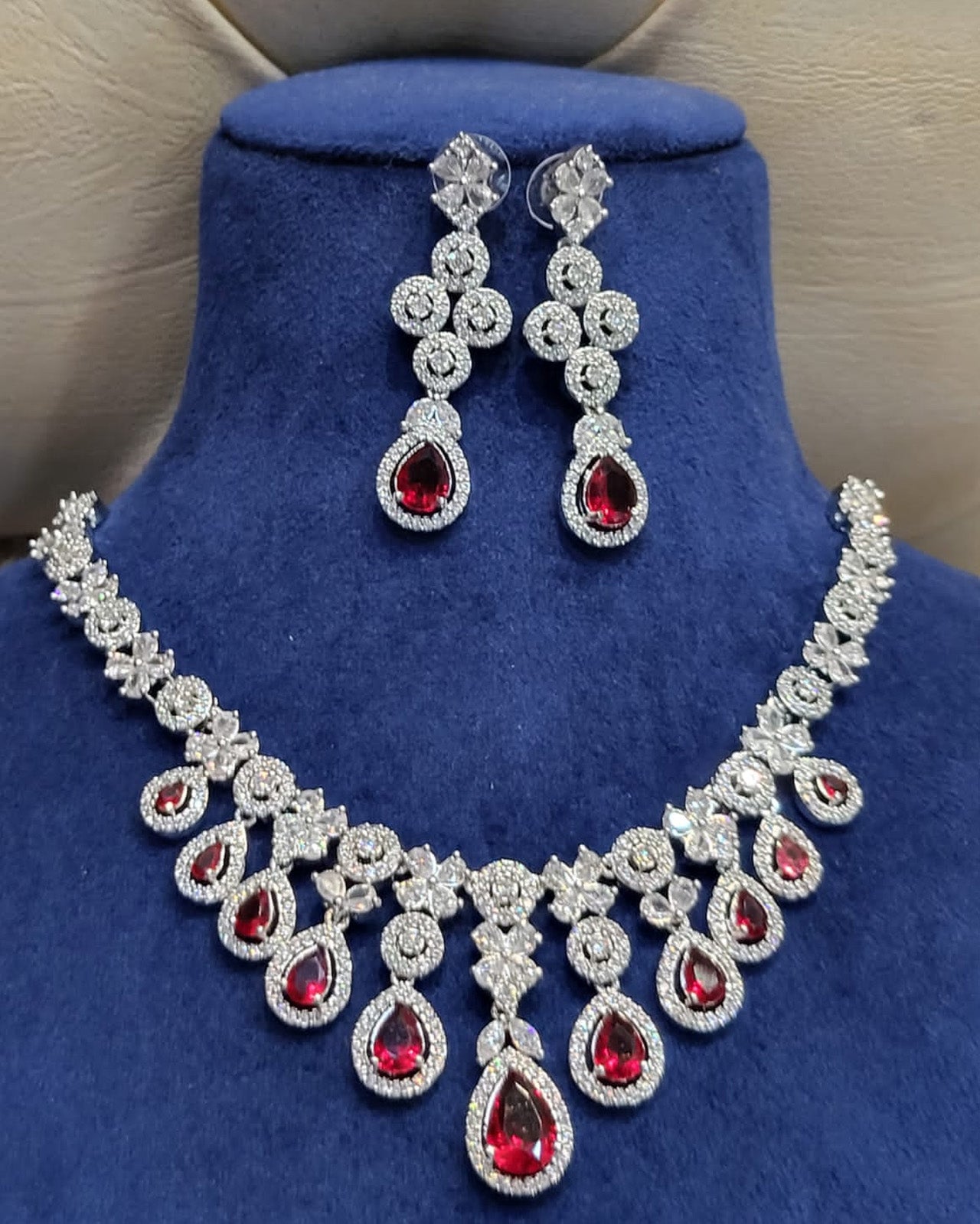 Red Diamond Necklace – Forever Jewels India