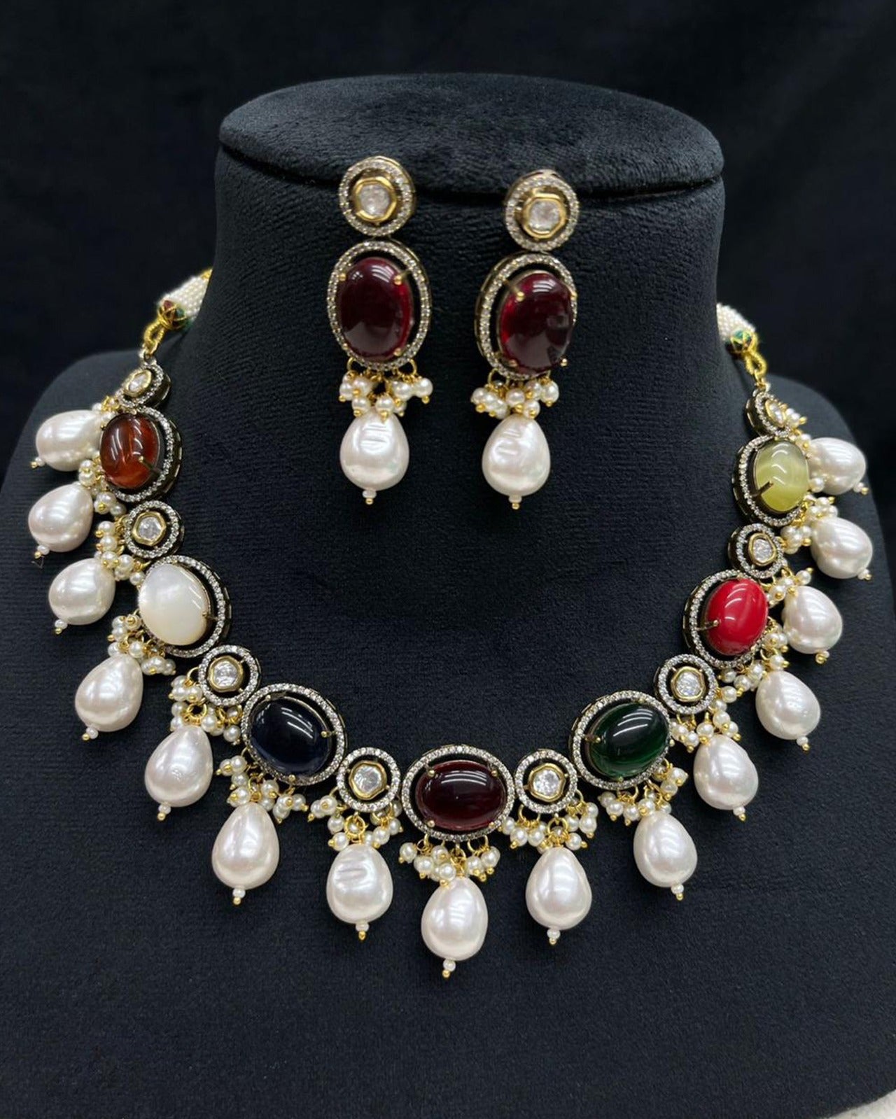 Multicolor Stone Pearl Necklace