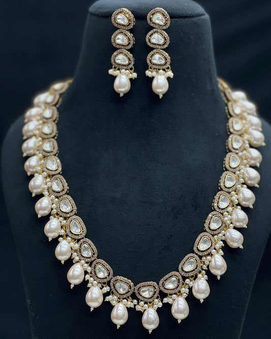 Long Kundan Pearl Necklace