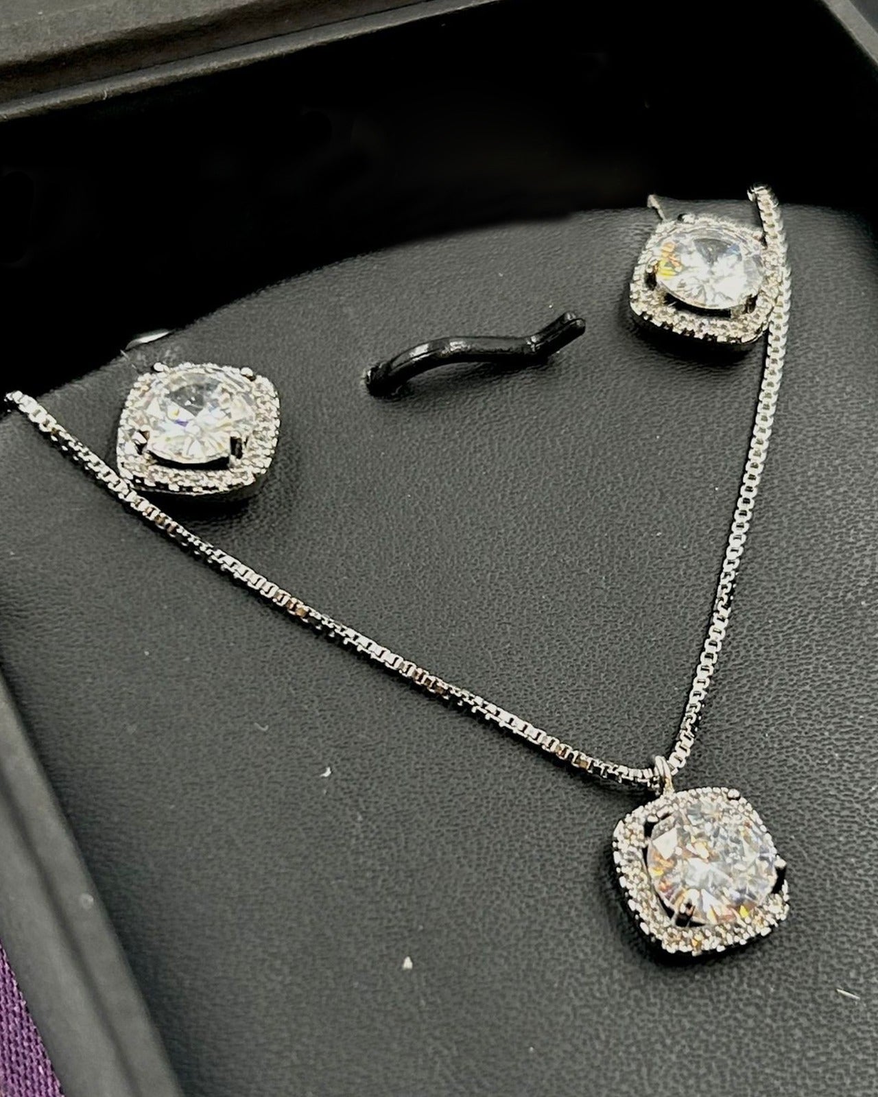 Daily Wear Neckpiece 