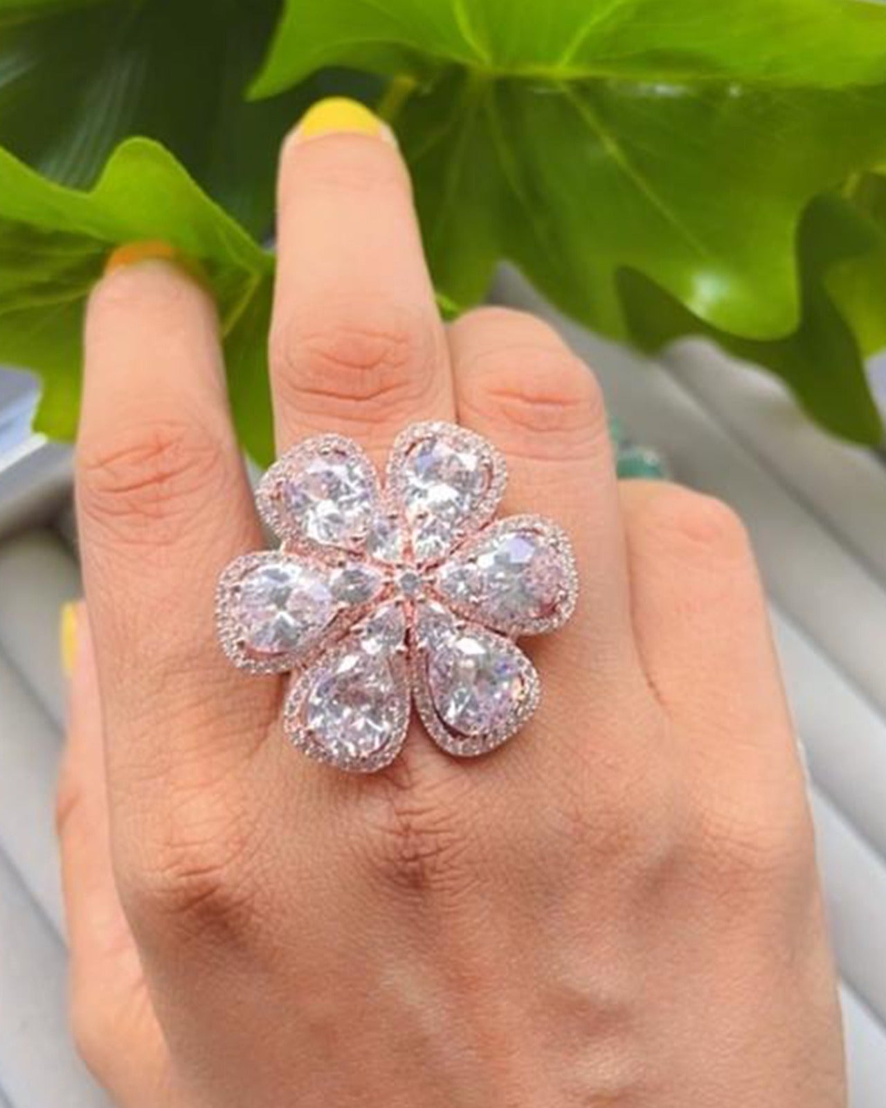 Floral Diamond Ring 