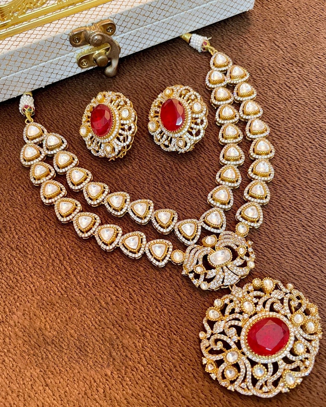 Fine Polki Kundan Set