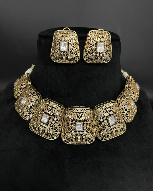 Shining Golden Necklace Set