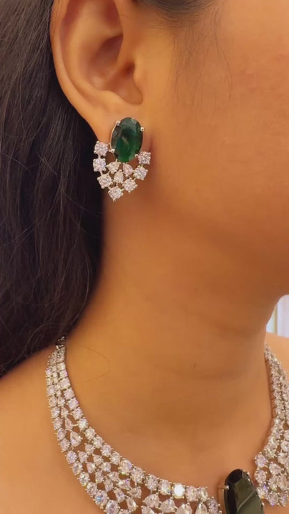 Shining Diva Emerald Necklace