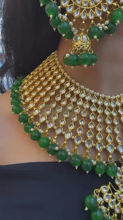 Traditional Classic Necklace Set