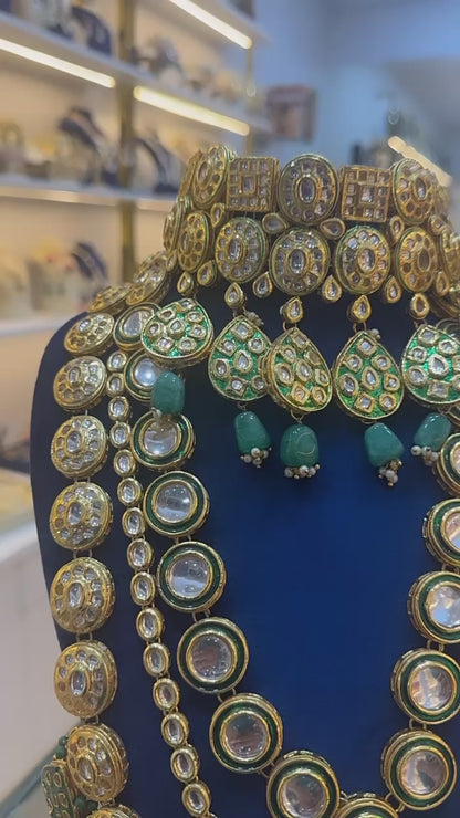 Emerald Enchantment Necklace Set