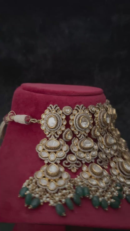 Royal Emerald Bridal Necklace Set