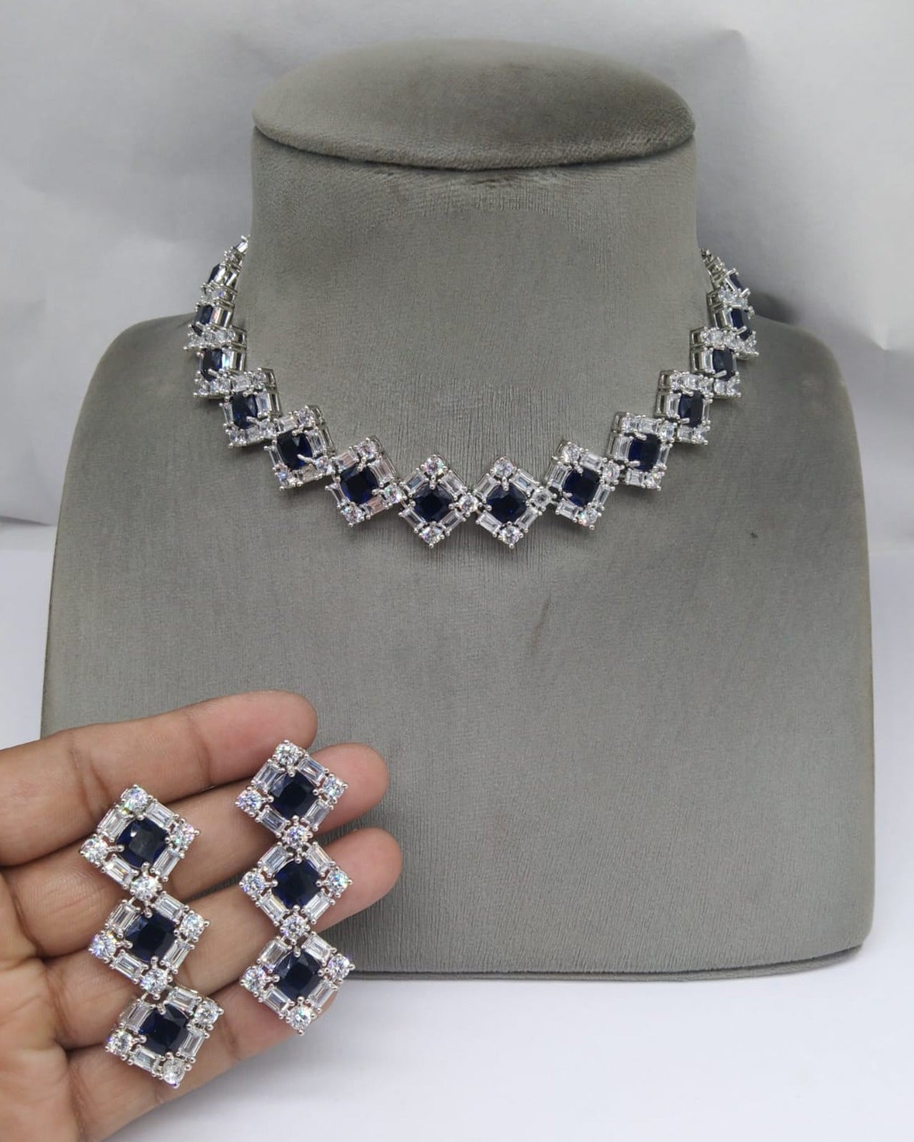 Modern Designer Choker Necklace Set