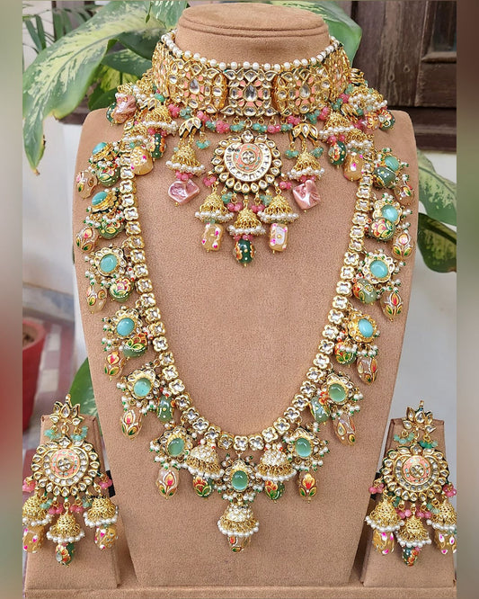 Golden Forest Necklace Set